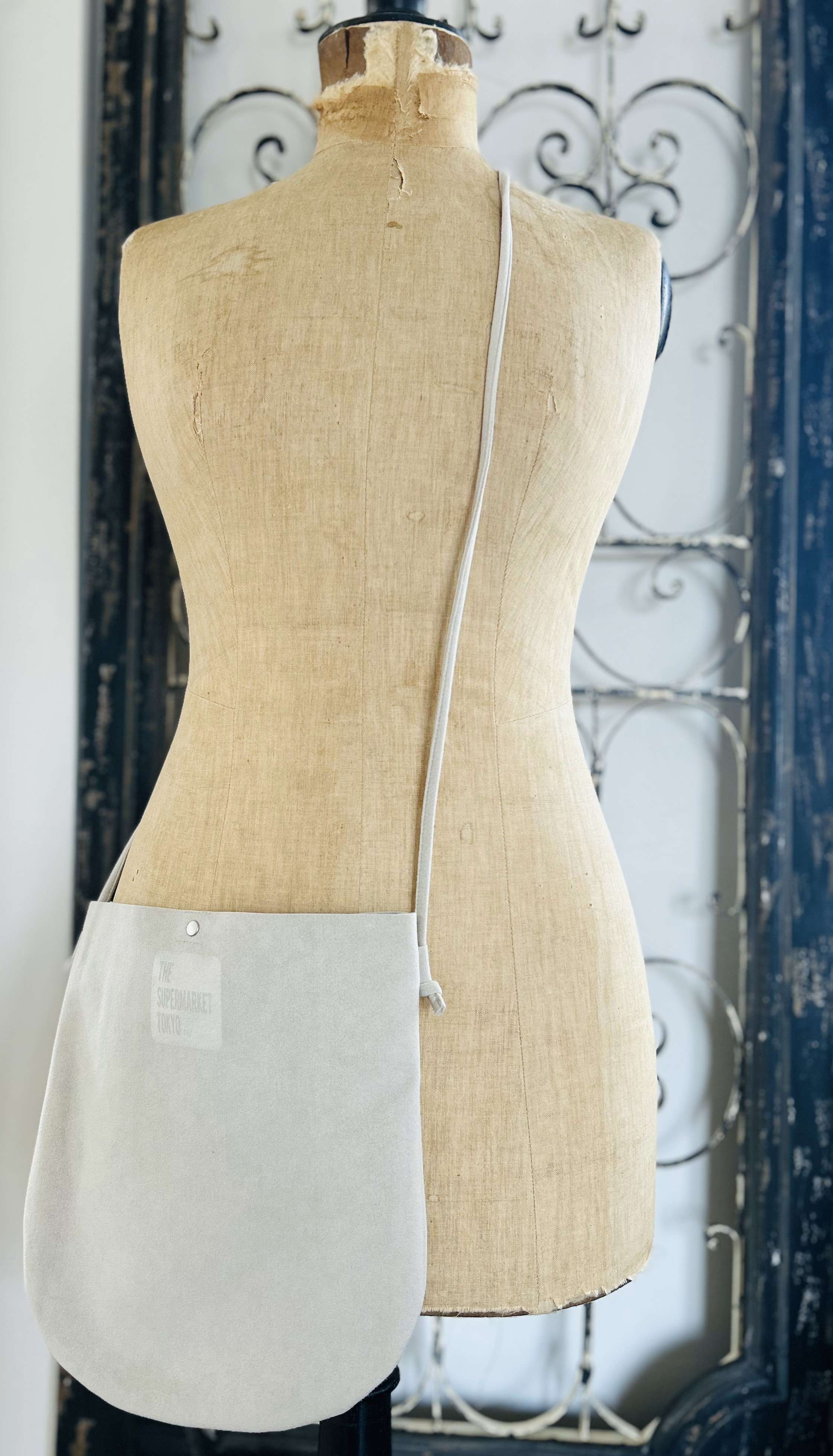 arch サコッシュ　MGサイズ