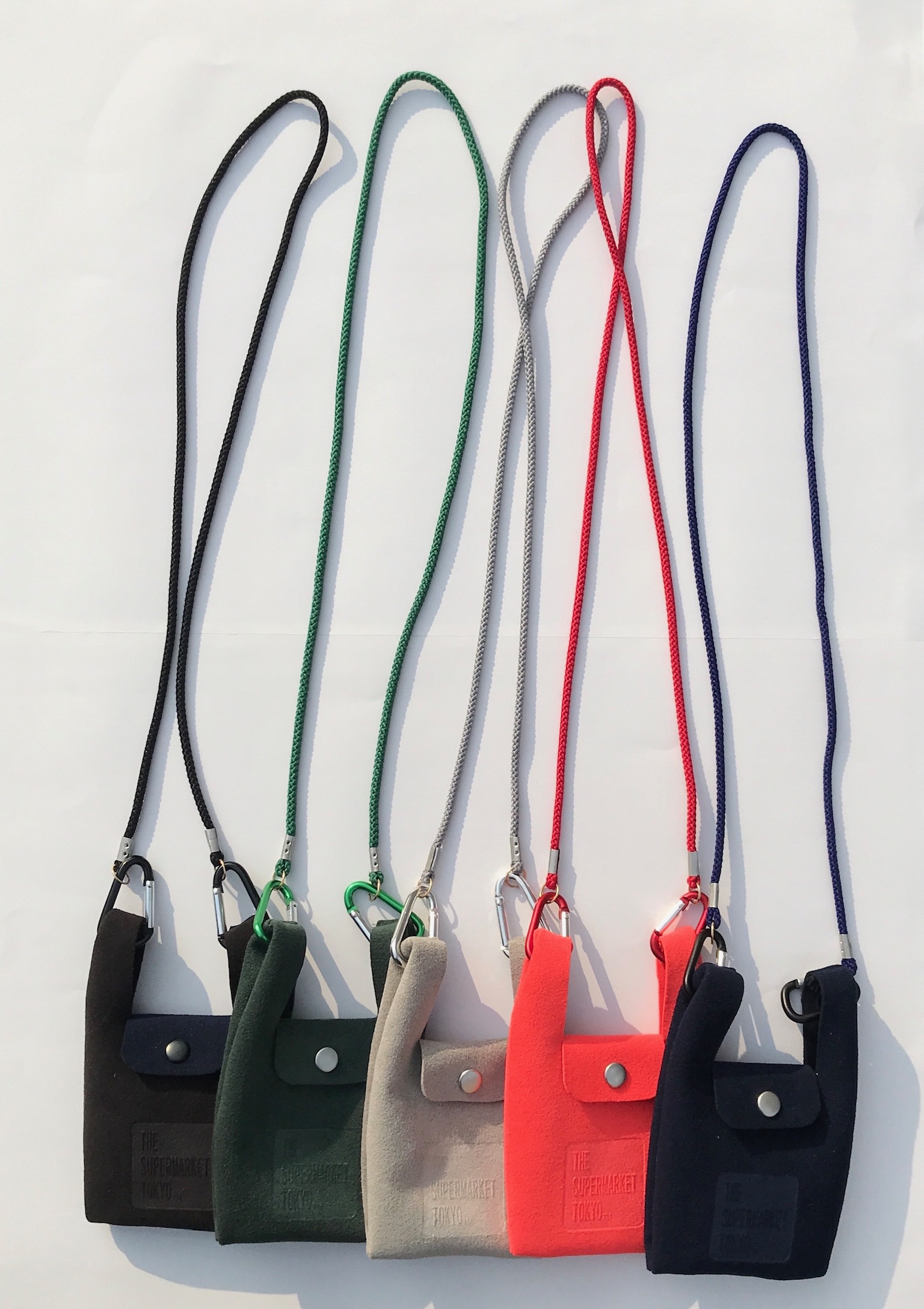 minits ミニマルシェポーチ